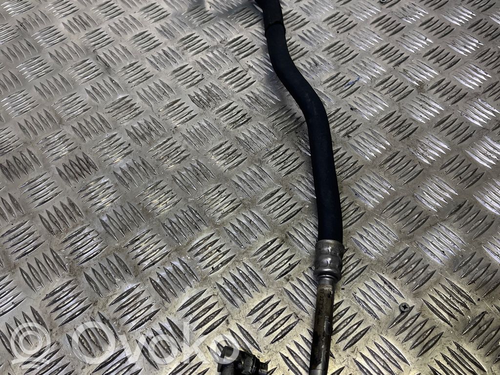 BMW 3 E92 E93 Gaisa kondicioniera caurulīte (-es) / šļūtene (-es) 