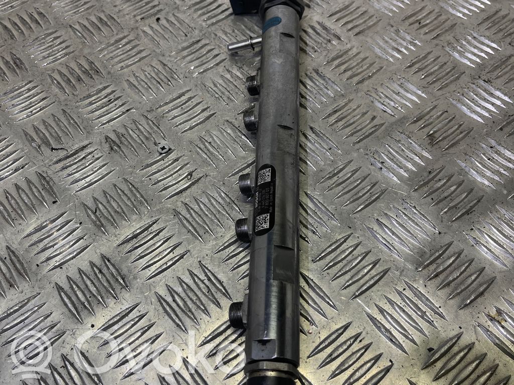 BMW 3 E90 E91 Fuel main line pipe 