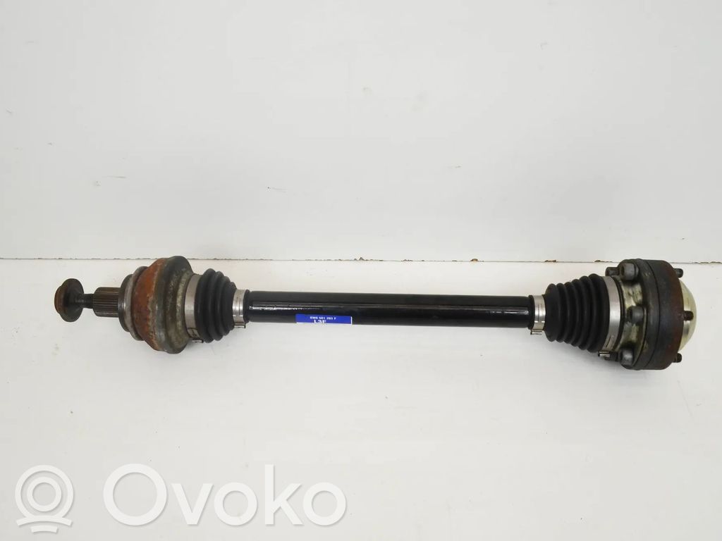 Audi A4 S4 B9 8W Galinis pusašis 
