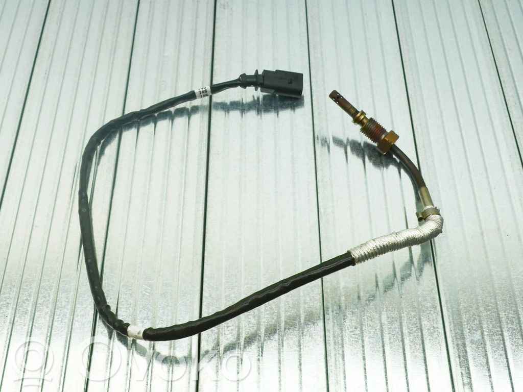 Volkswagen Tiguan Exhaust gas temperature sensor 