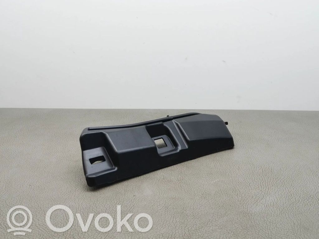 Osłona środkowa słupka / C   8W6880755