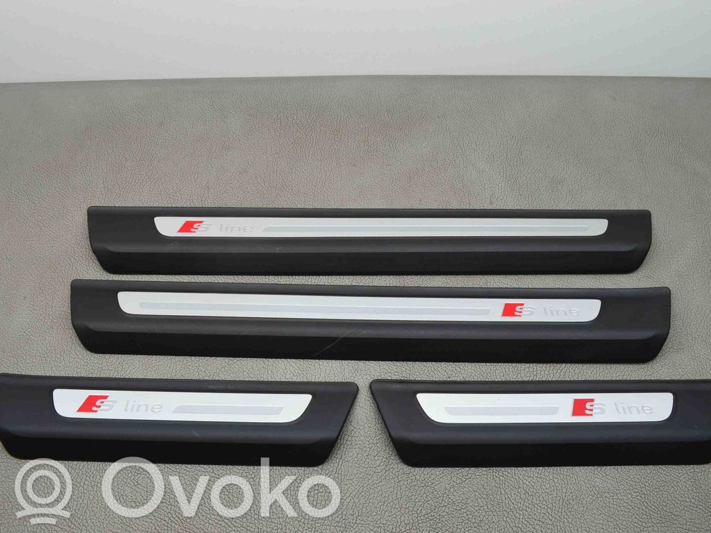 Audi Q7 4M Other sill/pillar trim element 