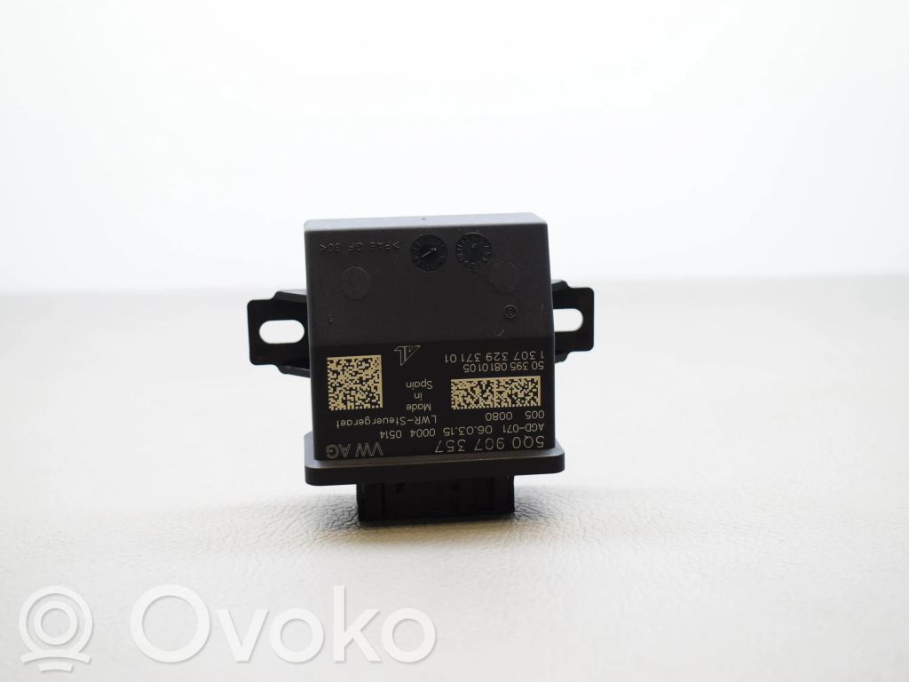 LED ballast control module   5Q0907357