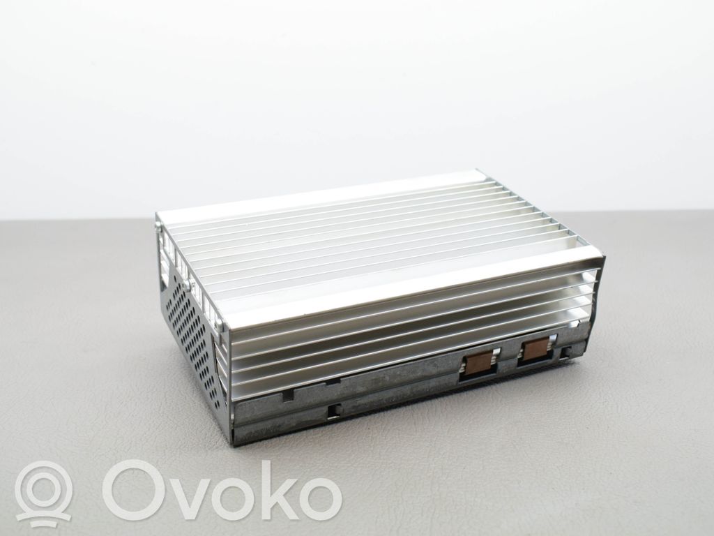 BMW 5 F10 F11 Sound amplifier 