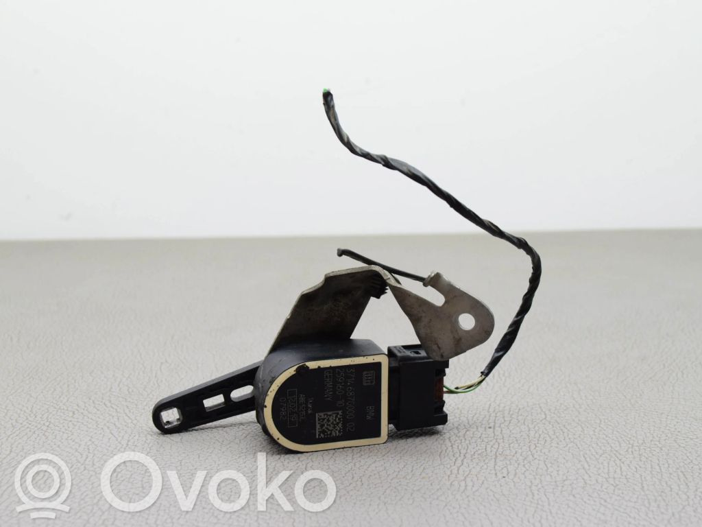 BMW 3 G20 G21 Air suspension front height level sensor 