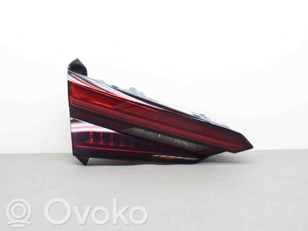 Audi A5 Lampy tylnej klapy bagażnika 