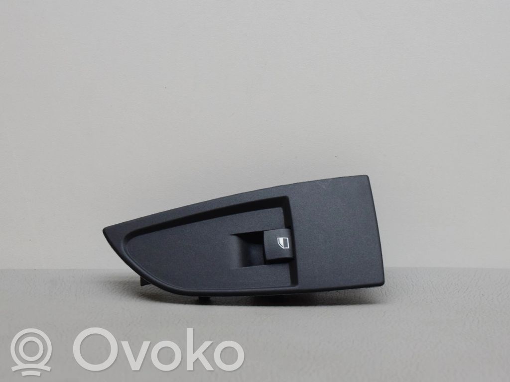 BMW i3 Electric window control switch 