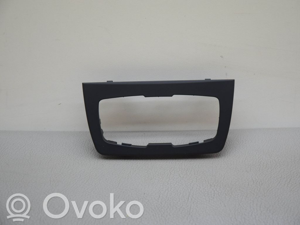 BMW 3 F30 F35 F31 Ramka deski rozdzielczej 