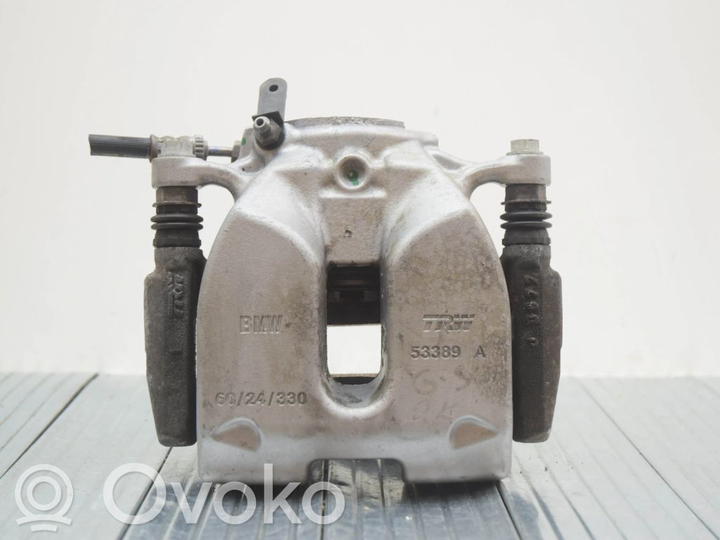 BMW 5 G30 G31 G38 Etujarrusatula 