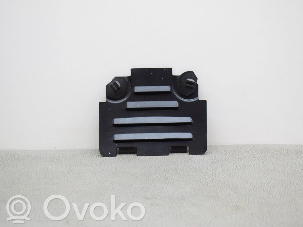 BMW 3 E92 E93 Front wheel arch liner splash guards 