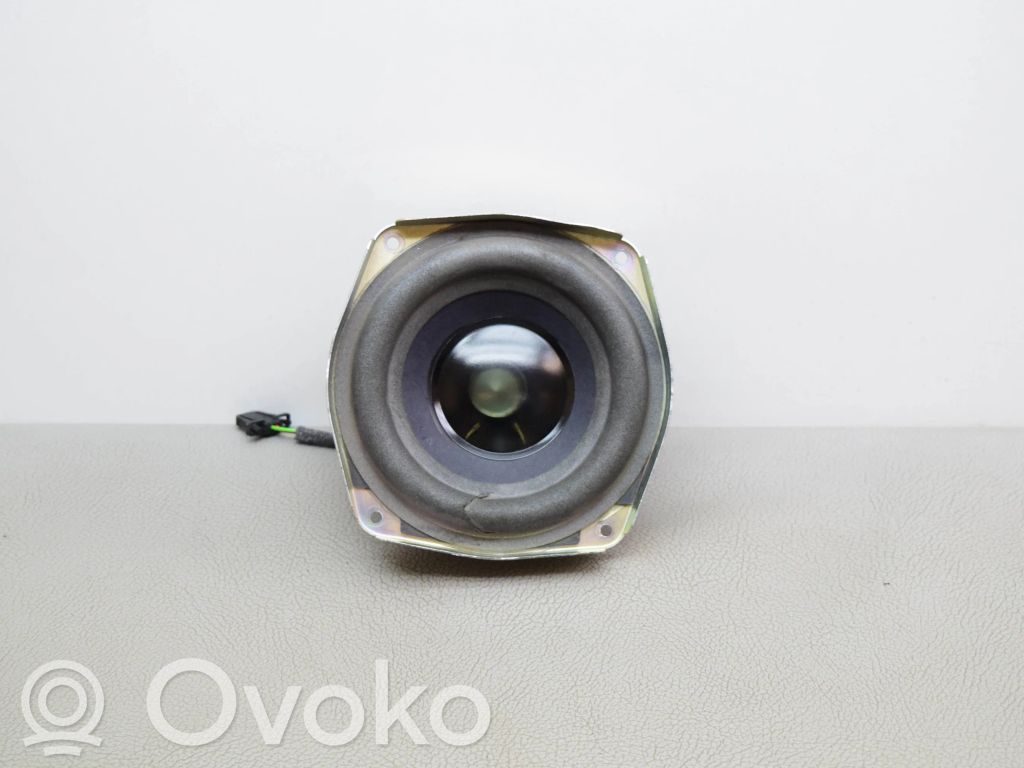 Audi Q7 4M Altavoz subwoofer 
