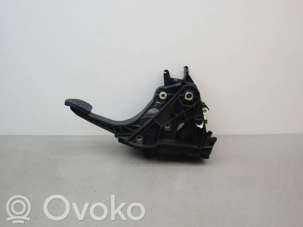 Seat Leon (5F) Brake pedal 