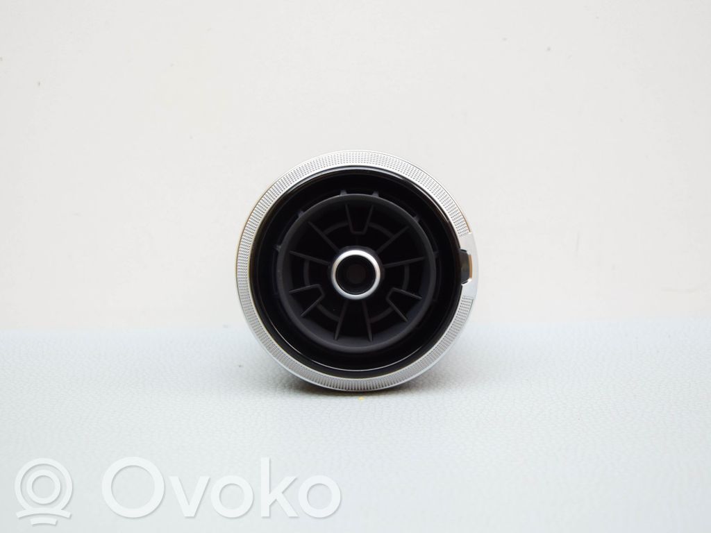 Audi A3 S3 8V Lango oro grotelės 