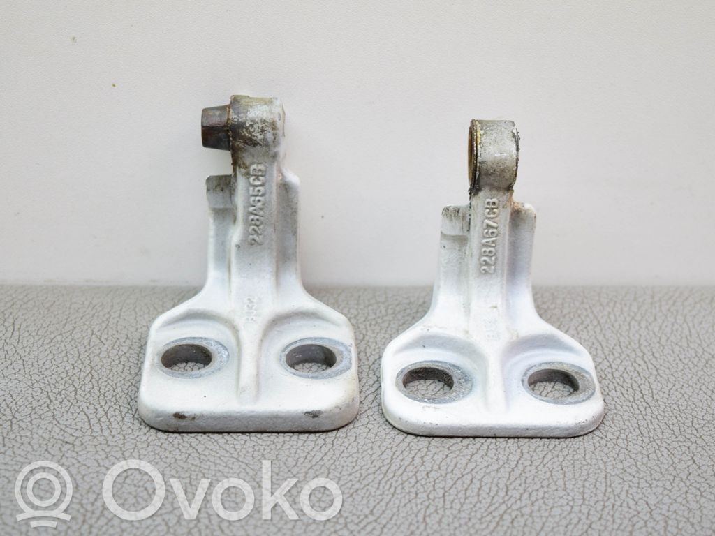Land Rover Range Rover Evoque L538 Front door upper hinge 