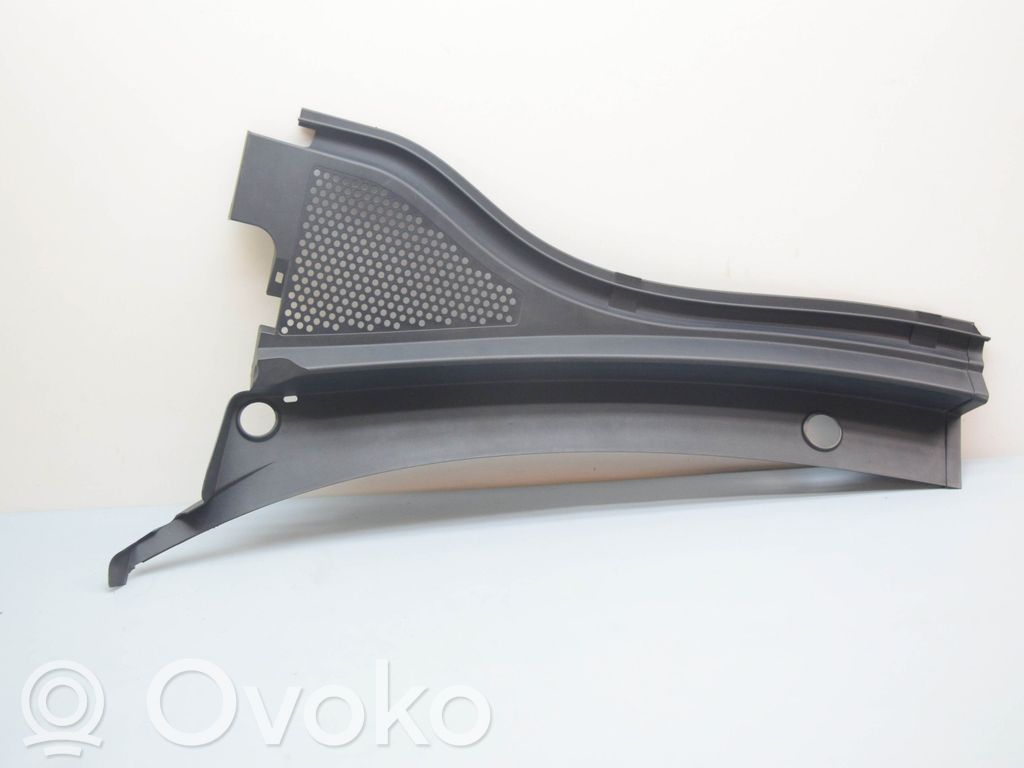 Volkswagen Tiguan Wiper trim 
