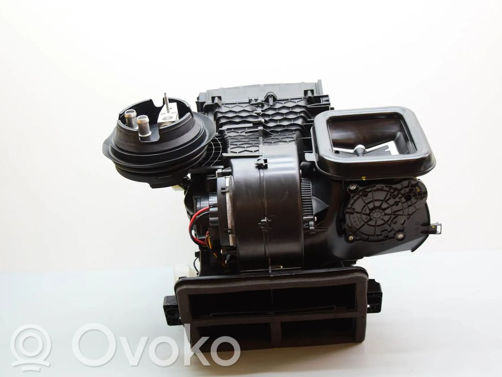 BMW X1 U11 Bloc de chauffage complet 