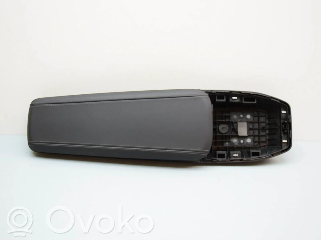 BMW X1 U11 Armrest 