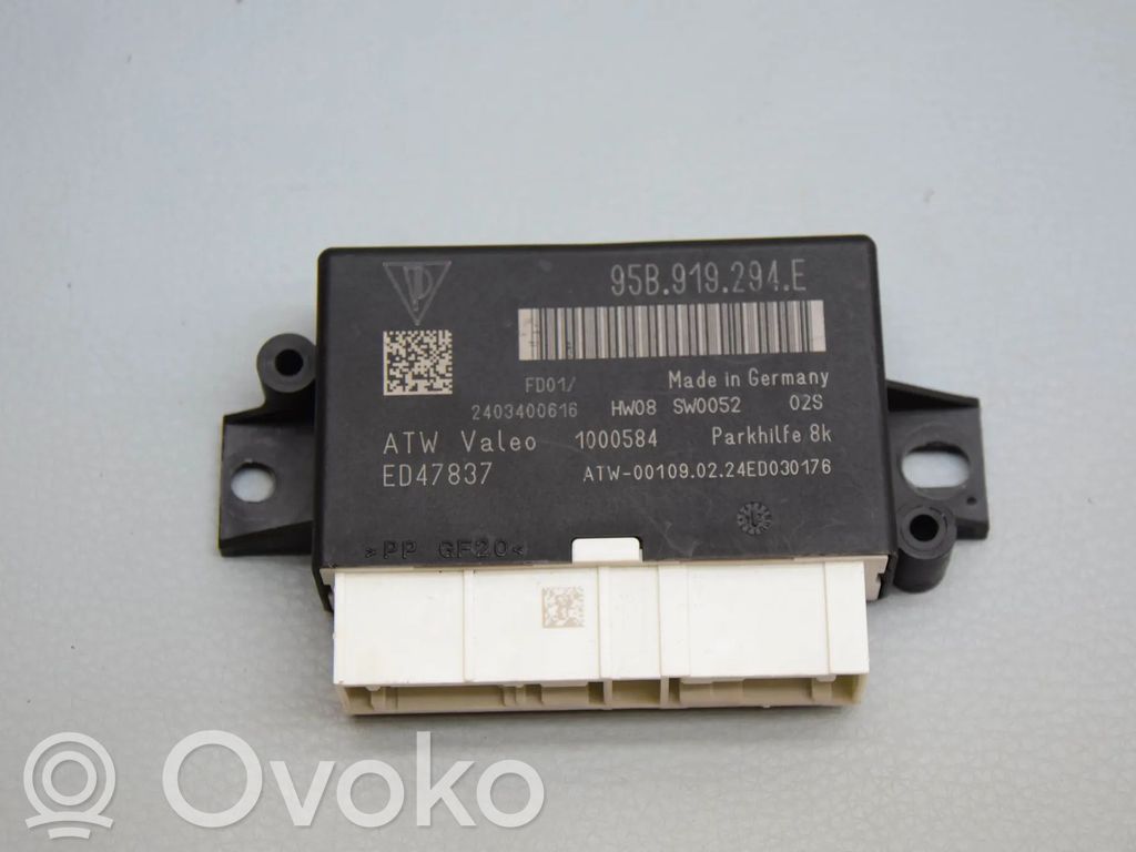 Porsche Macan (95B) Parking PDC control unit/module 