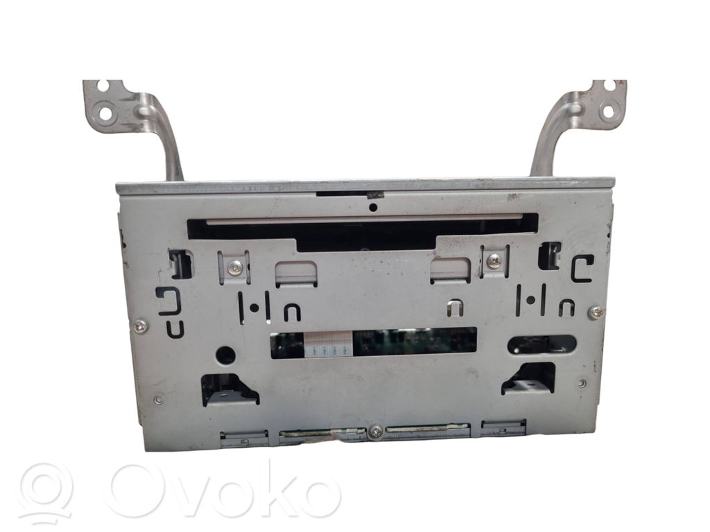 Mitsubishi Outlander Panel / Radioodtwarzacz CD/DVD/GPS 