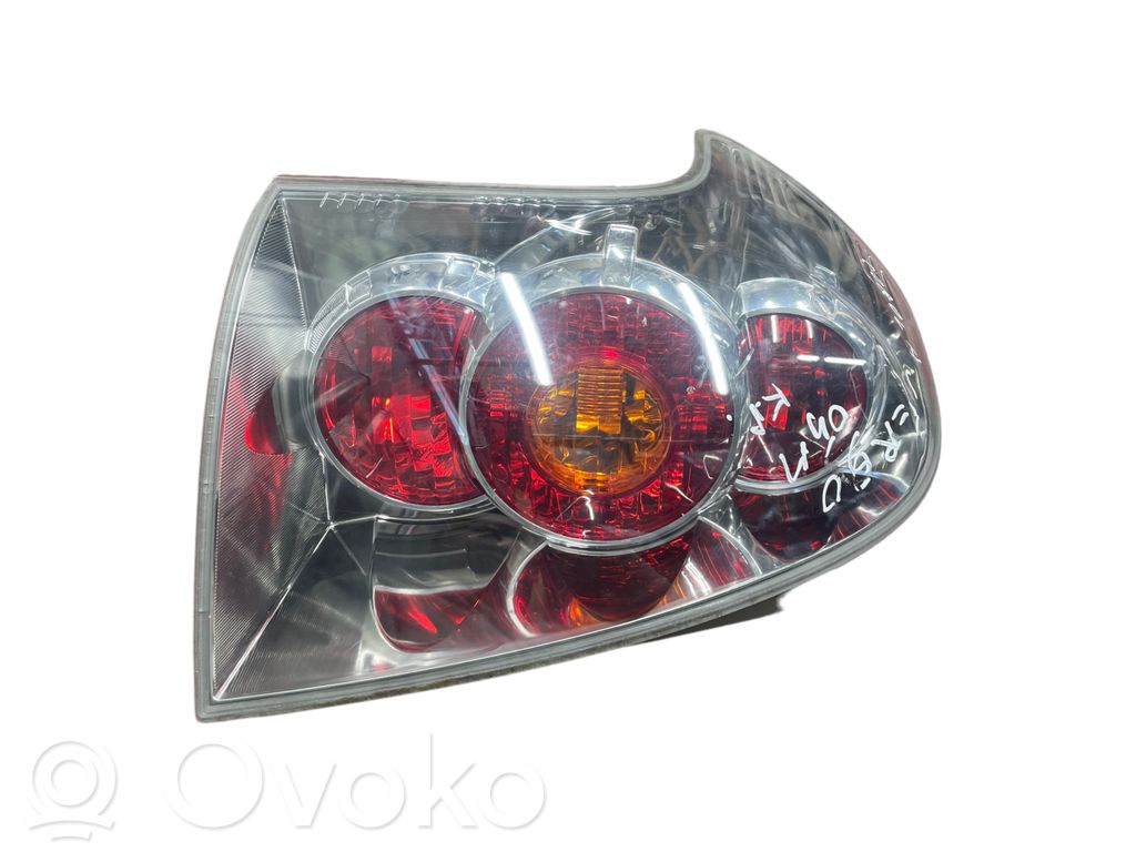 Toyota Corolla E120 E130 Lampa tylna 