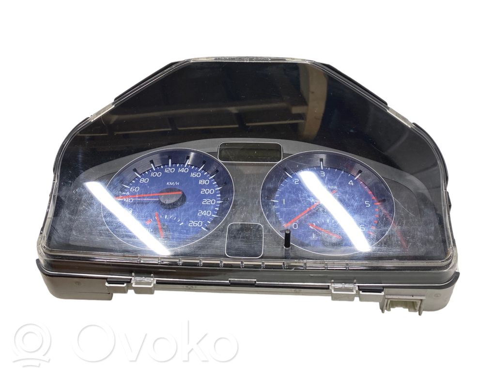 Volvo V50 Speedometer (instrument cluster) 
