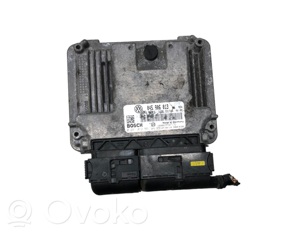 Volkswagen Polo IV 9N3 Engine control unit/module 