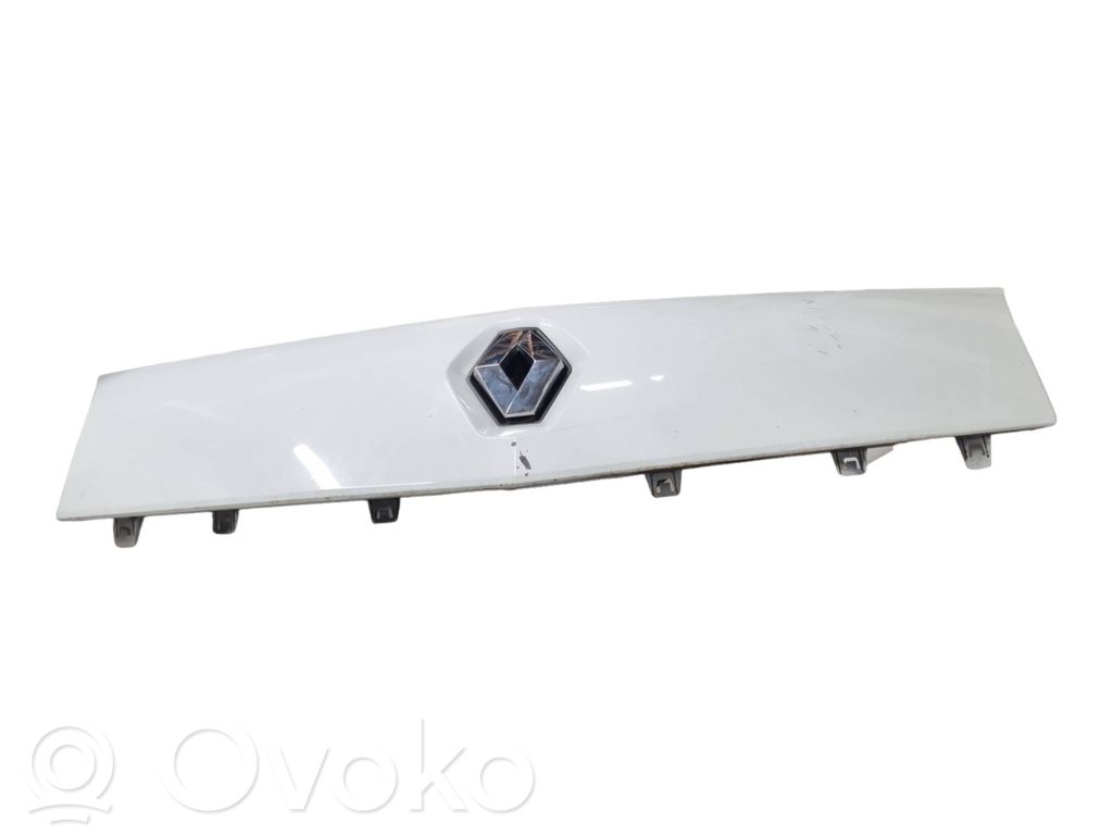 Renault Kangoo II Etusäleikkö 