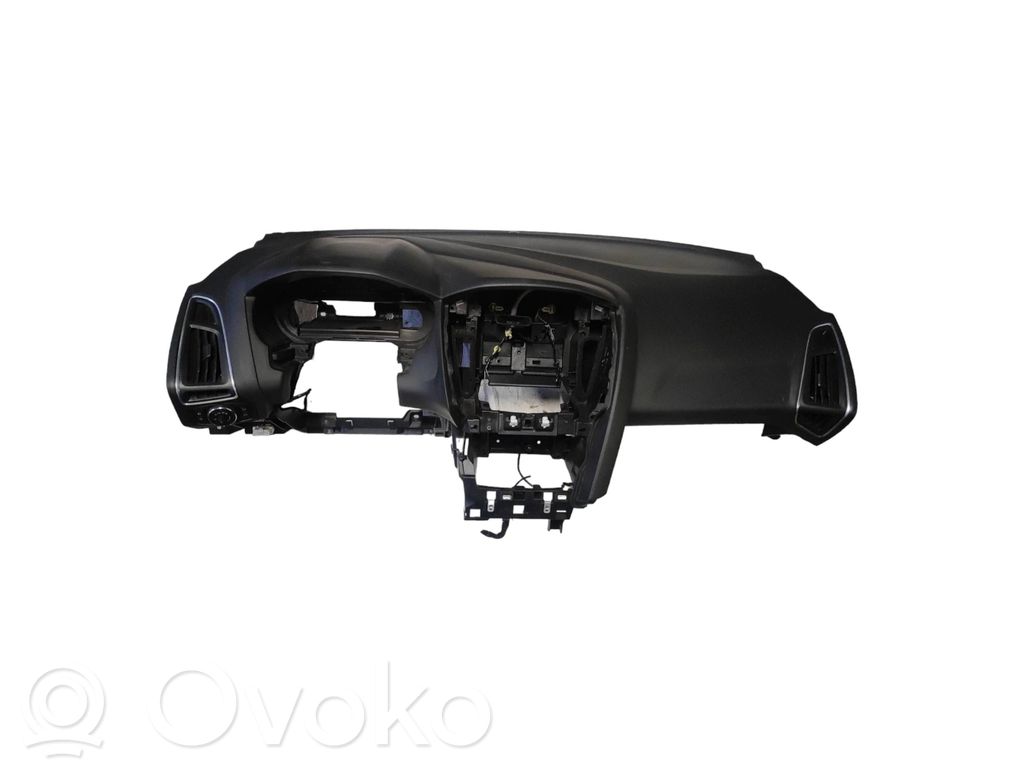 Ford Focus Panelis 