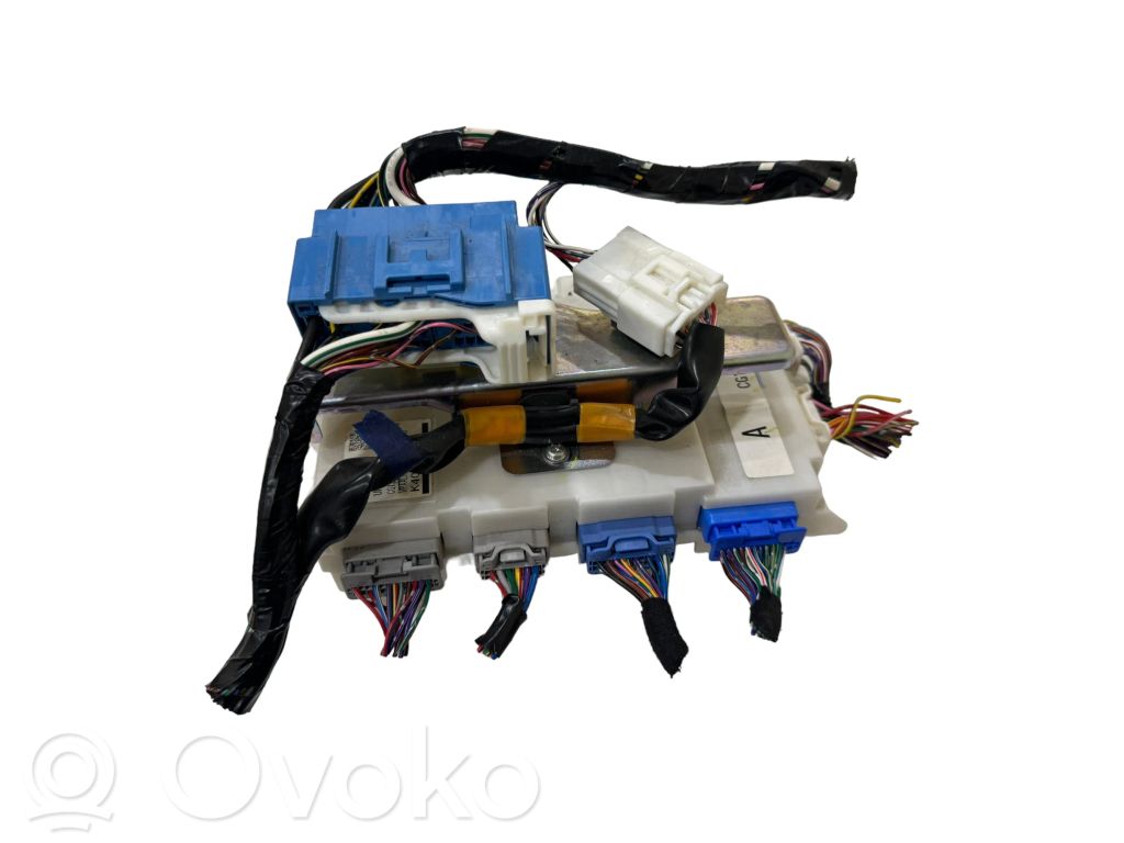 Mazda 5 Fuse module 