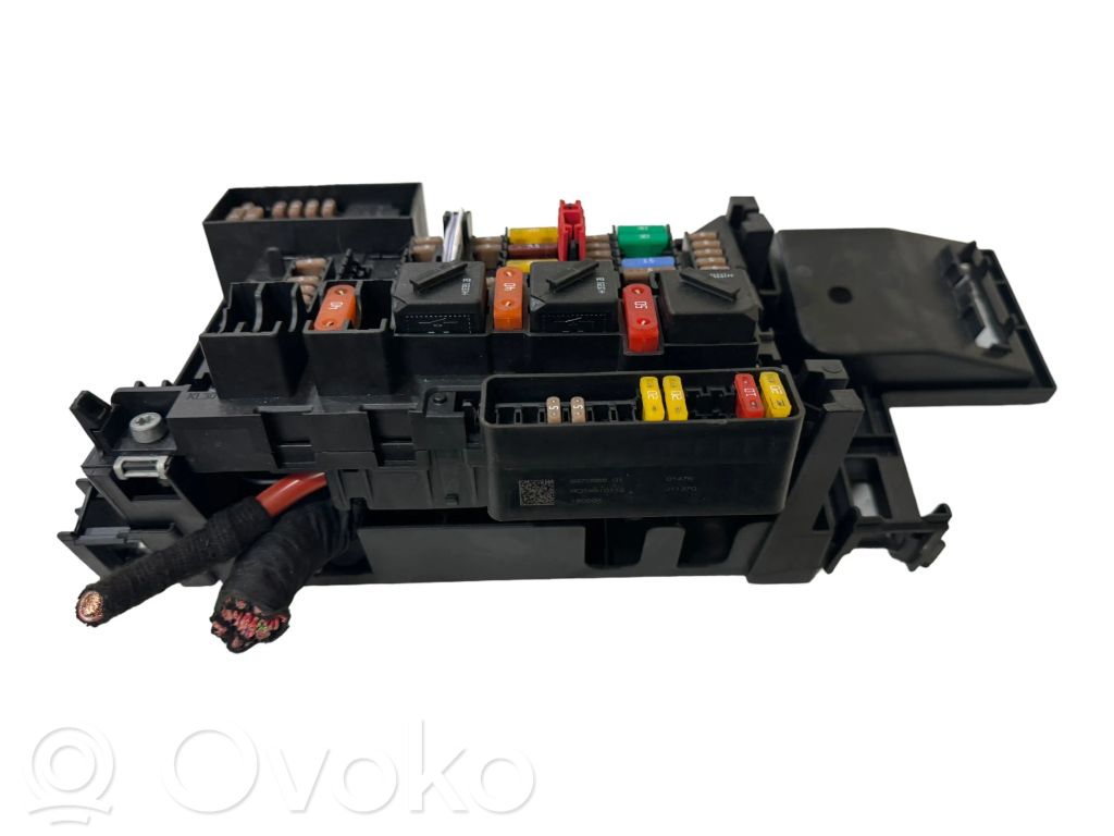 BMW i3 Fuse module 