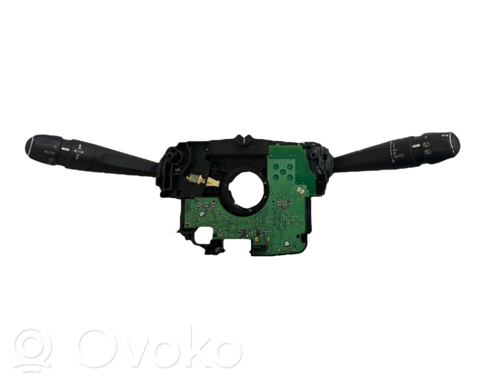 Citroen C4 II Wiper turn signal indicator stalk/switch 