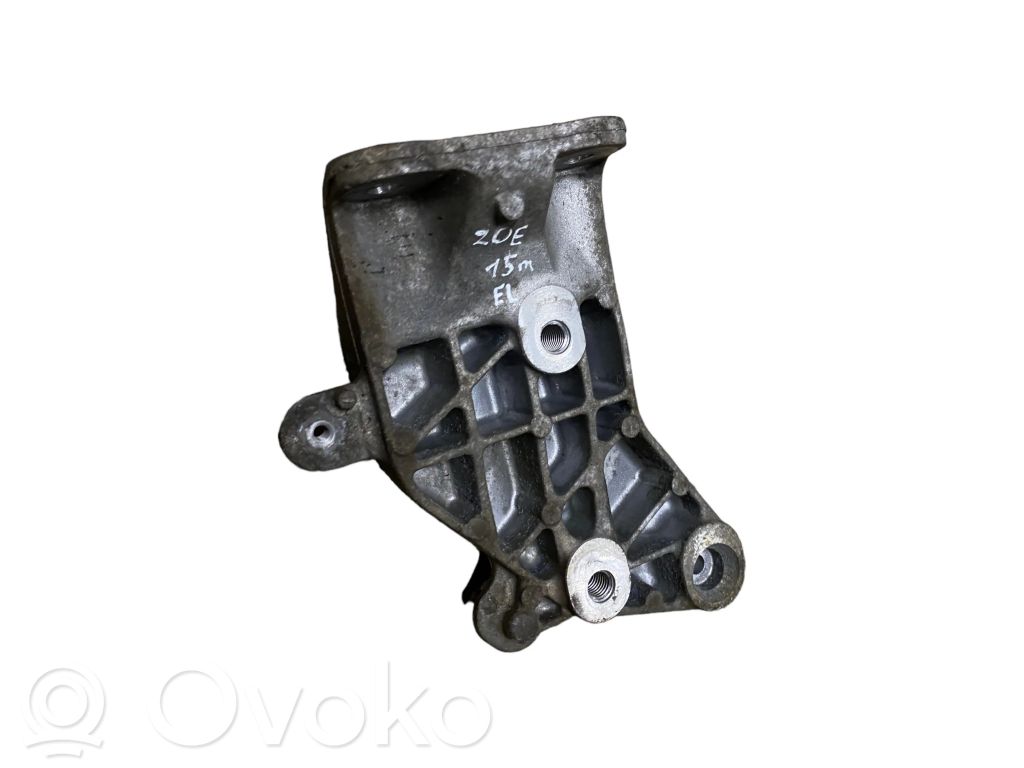 Renault Zoe Engine mounting bracket 