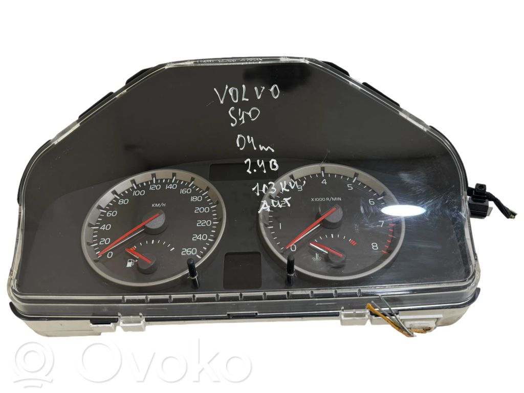 Volvo S40 Speedometer (instrument cluster) 
