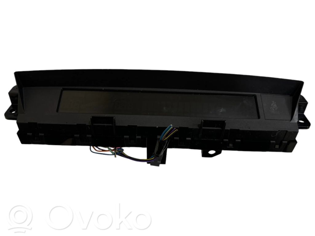 Mazda 6 Screen/display/small screen 
