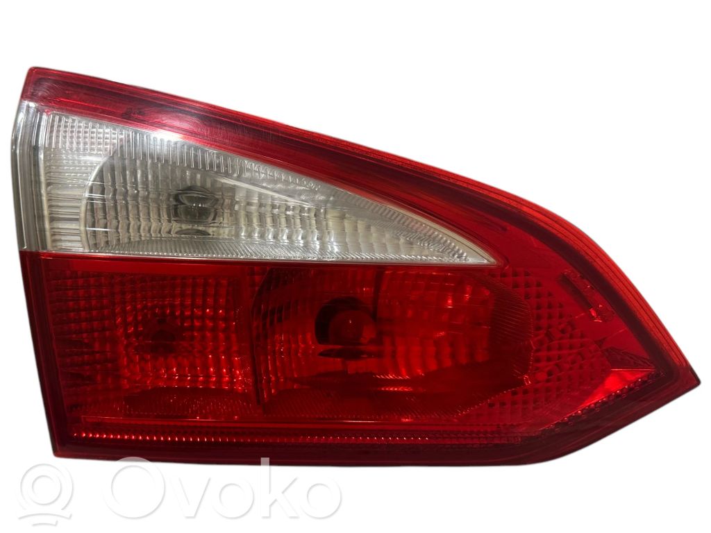 Ford Focus Takaluukun takavalot 
