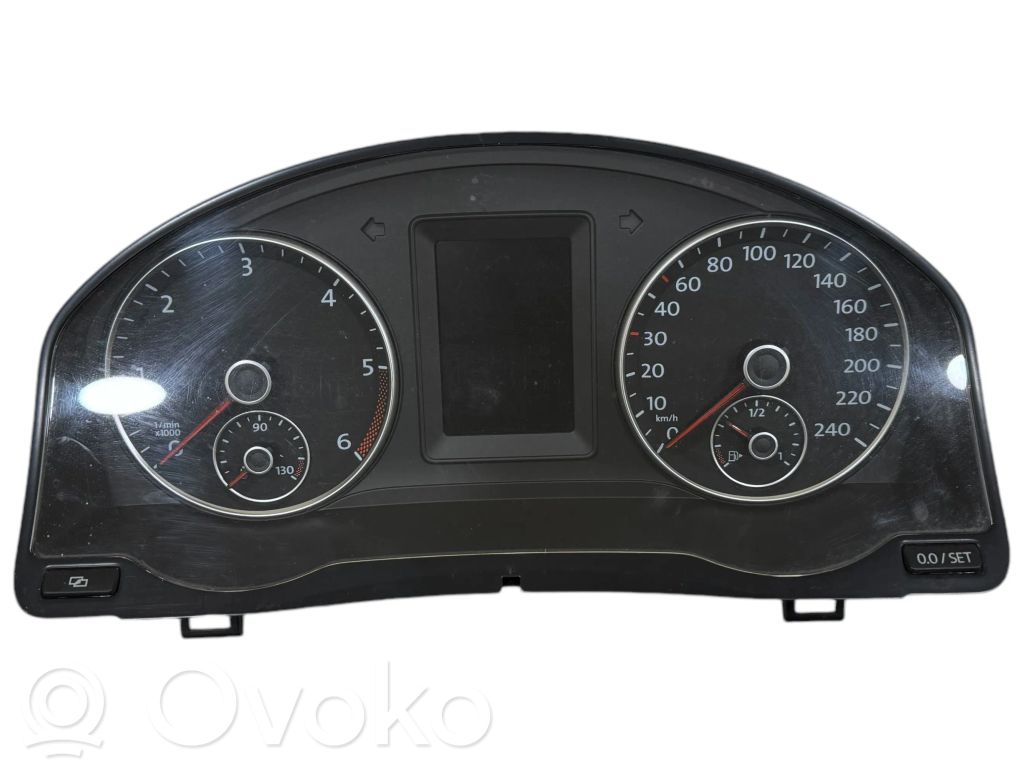 Volkswagen Golf Plus Speedometer (instrument cluster) 