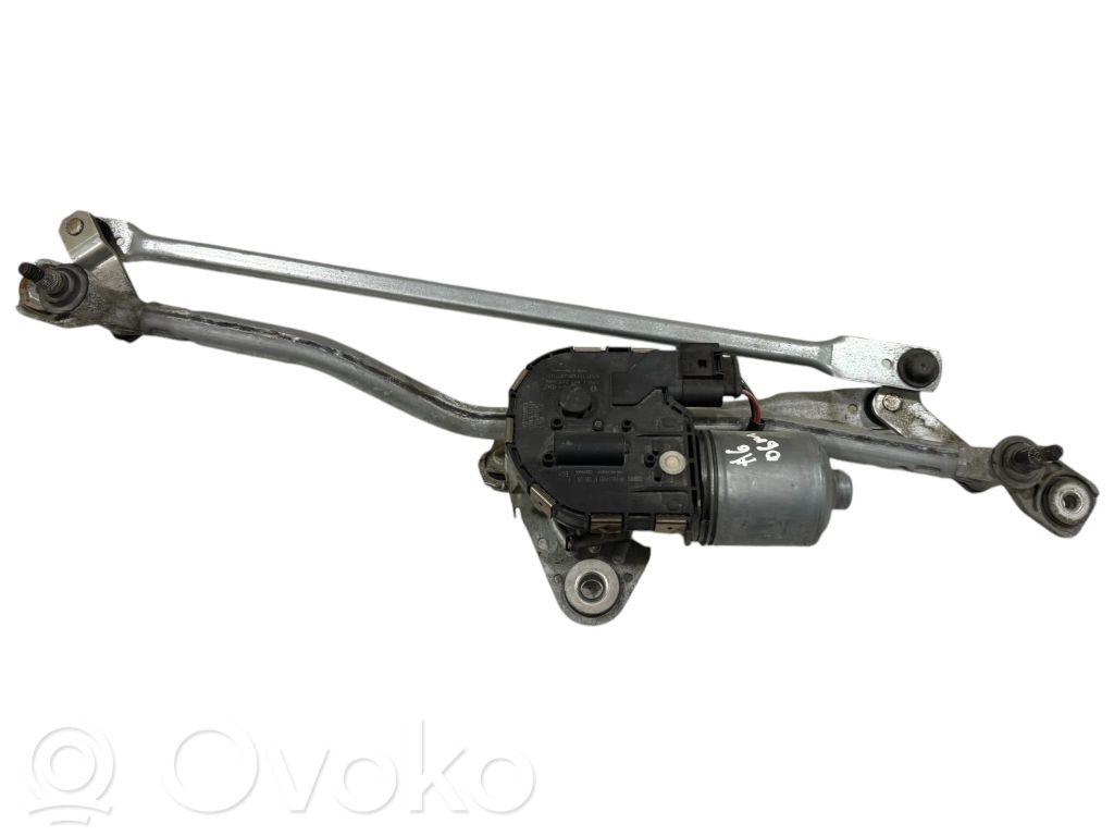 Audi A6 S6 C6 4F Mechanizm i silniczek wycieraczek szyby przedniej / czołowej 