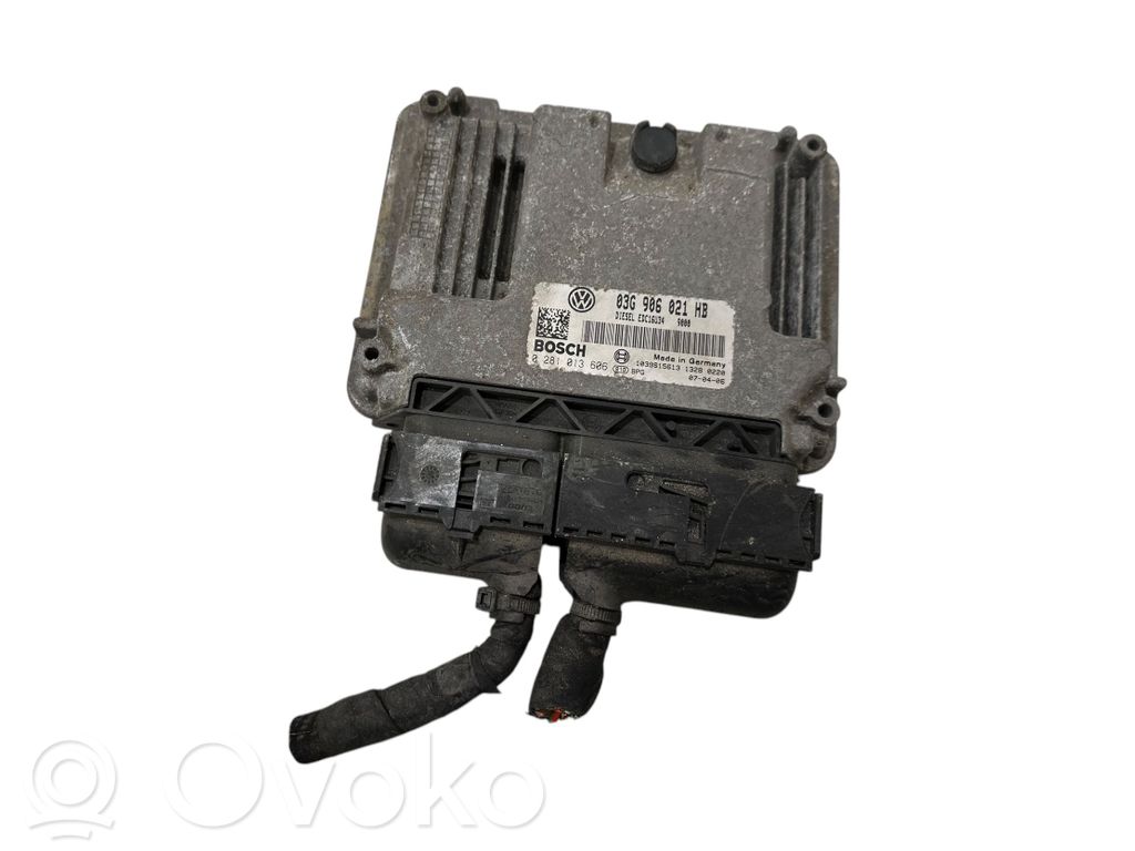 Volkswagen Golf V Engine control unit/module 