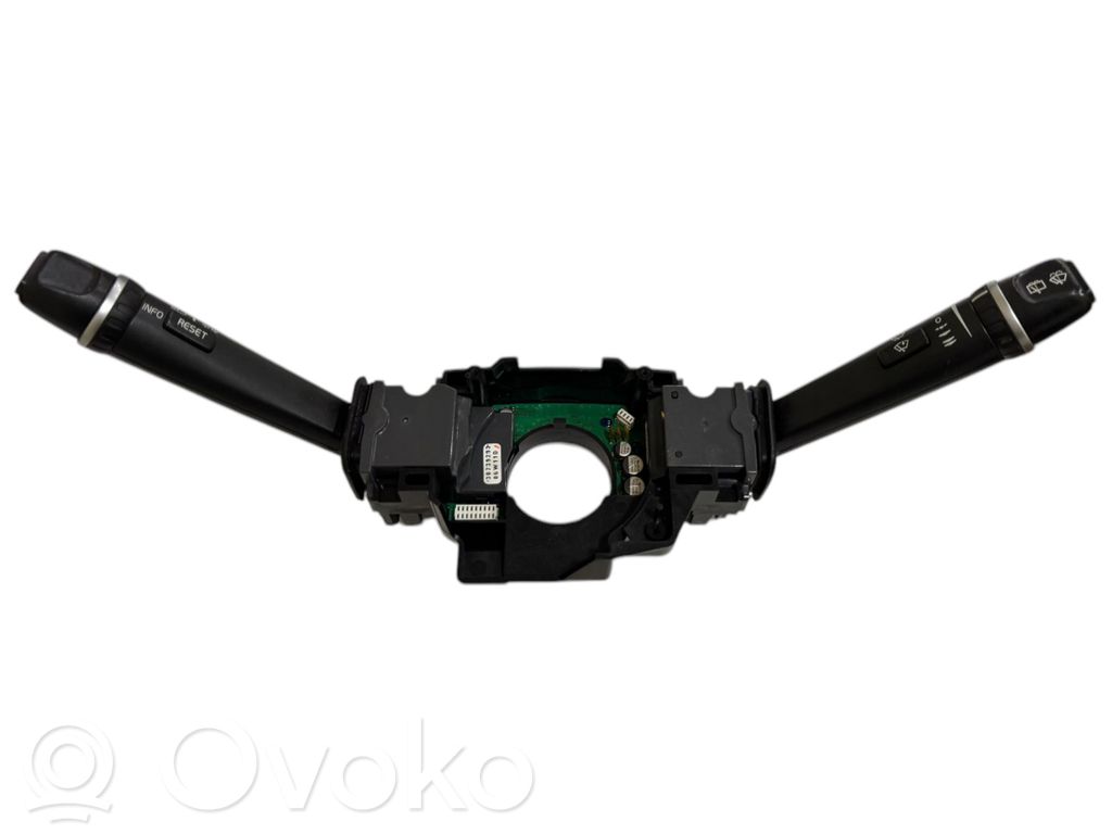 Volvo XC70 Interruptor/palanca de limpiador de luz de giro 