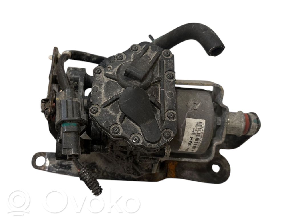Tesla Model S Vacuum pump 
