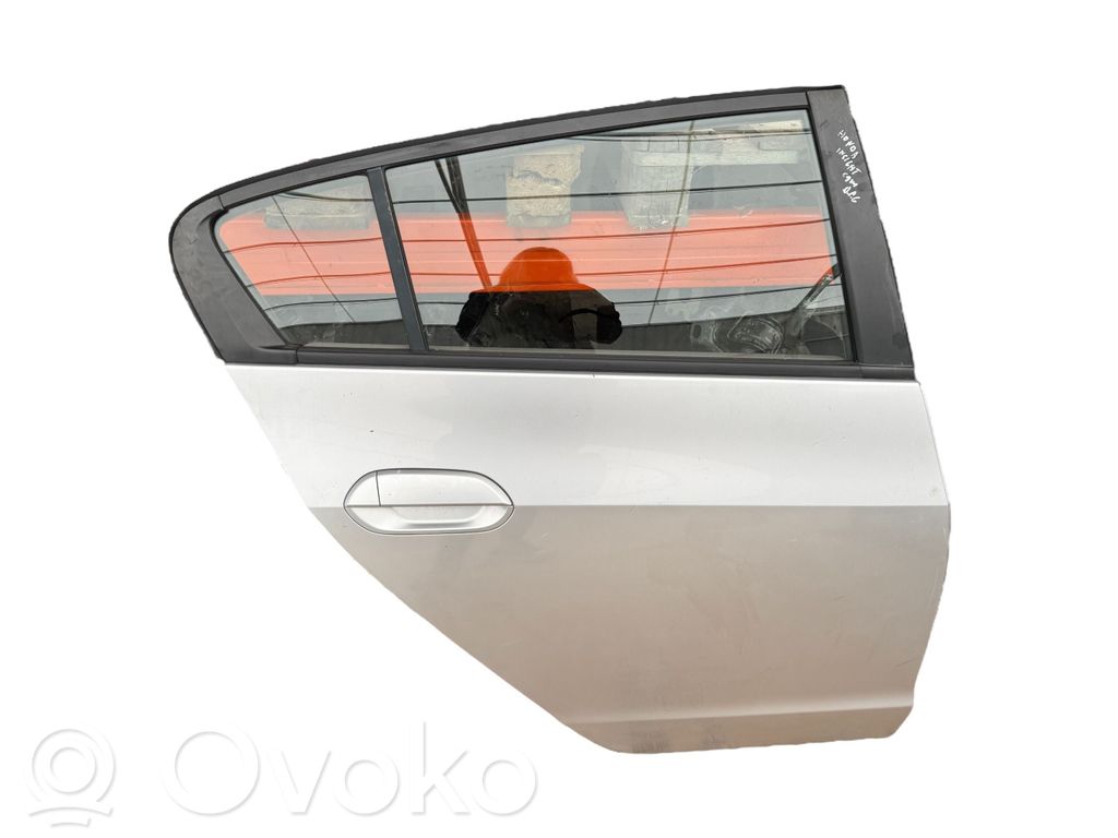 Honda Insight Galinės durys 