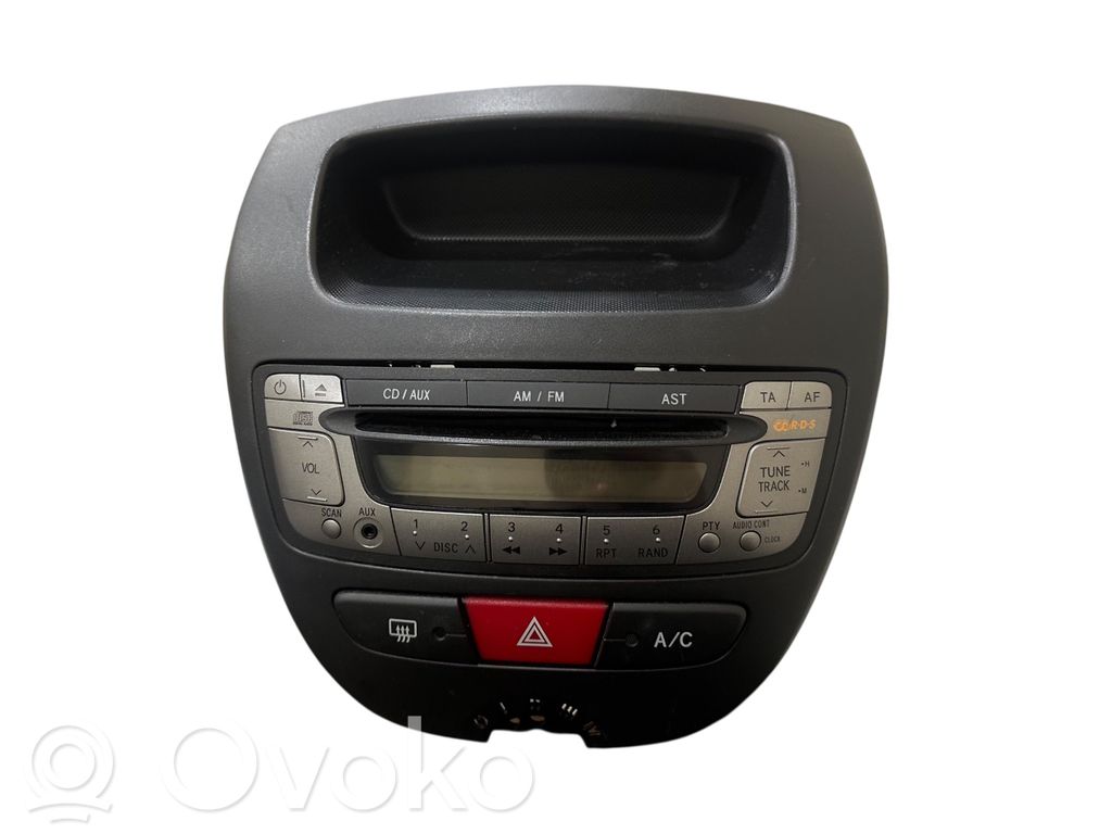Peugeot 107 Unitate principală radio/CD/DVD/GPS 