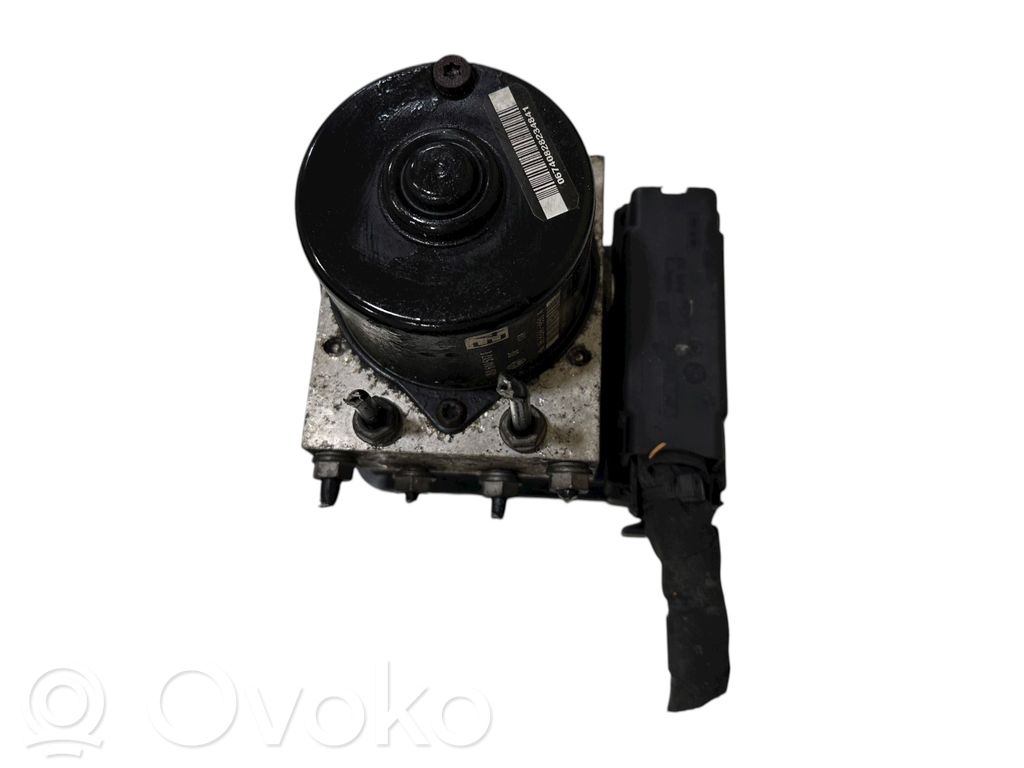 Volkswagen Golf V ABS Pump 