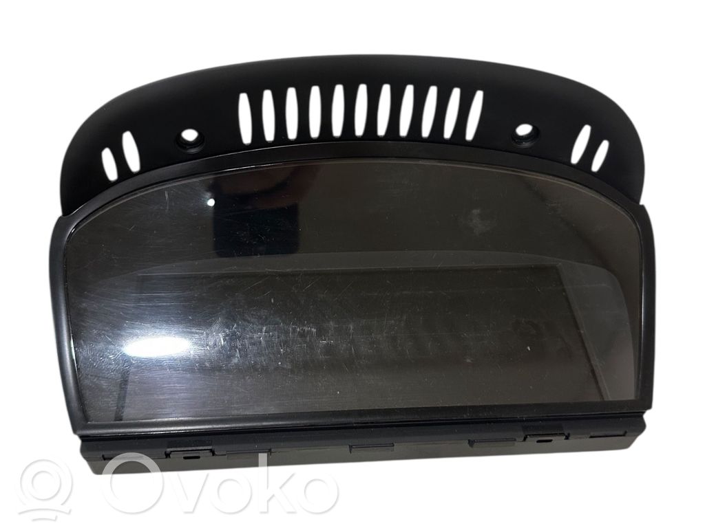 Bildschirm / Display / Anzeige   65826973672