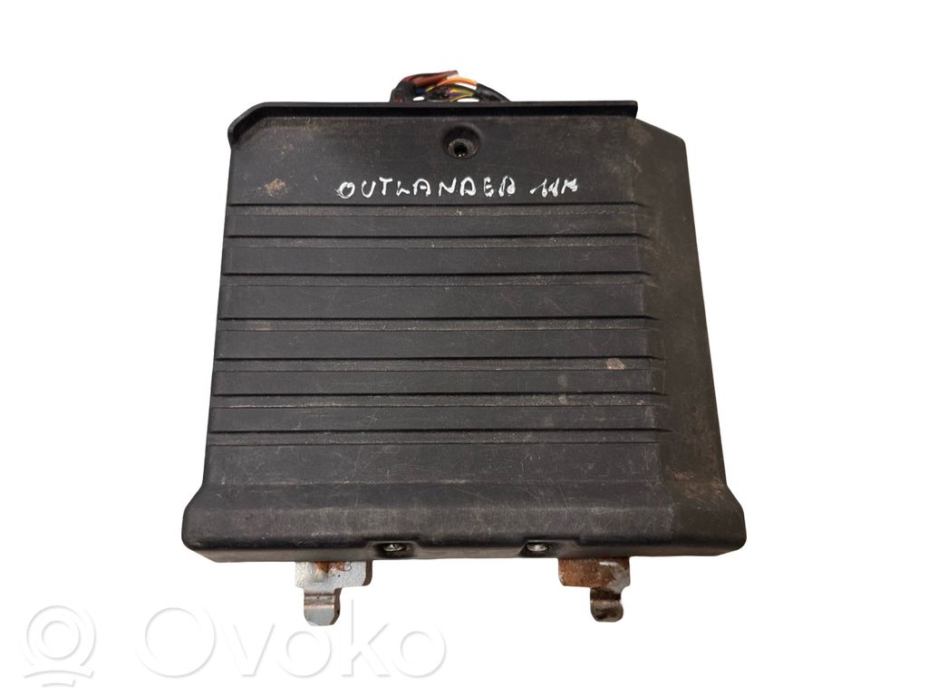 Mitsubishi Outlander Amplificador de sonido 