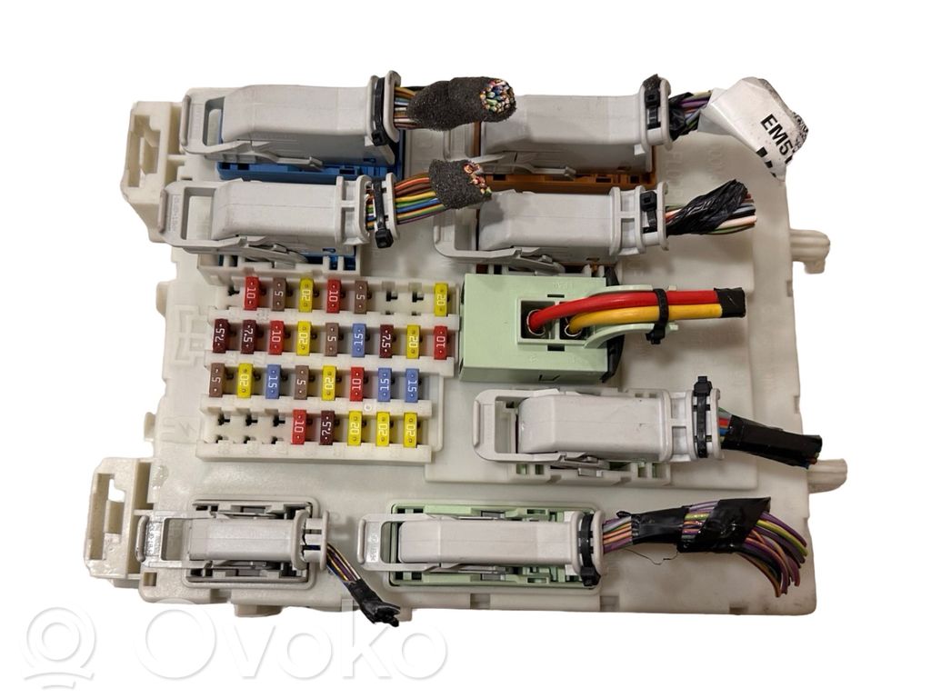 Ford Focus Comfort/convenience module 