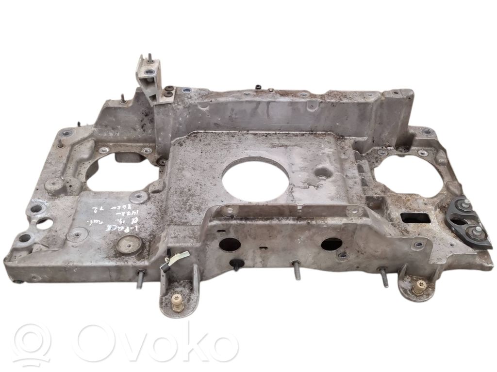 Jaguar I-Pace Engine mounting bracket 