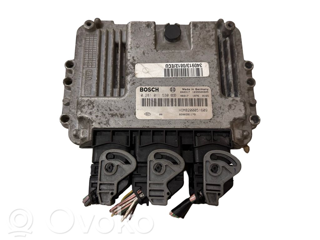 Opel Vivaro Engine control unit/module 