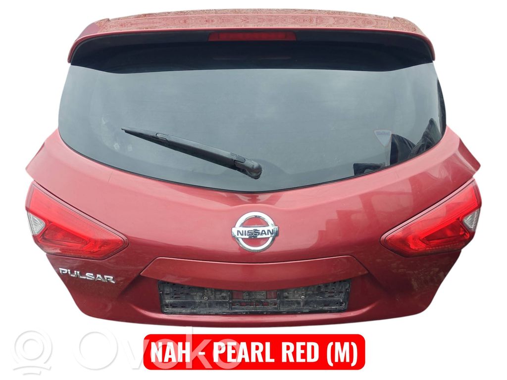 Nissan Pulsar Puerta del maletero/compartimento de carga 