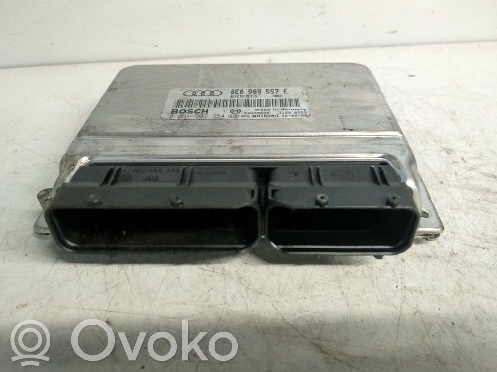 Audi A4 S4 B6 8E 8H Engine control unit/module 